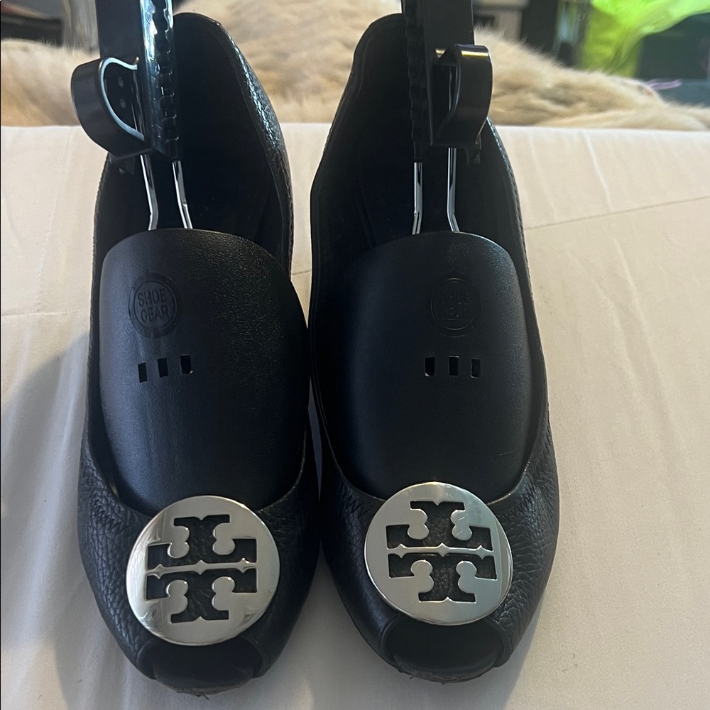 Tory Burch Black Leather Logo Cap-Toe Ballet Flats